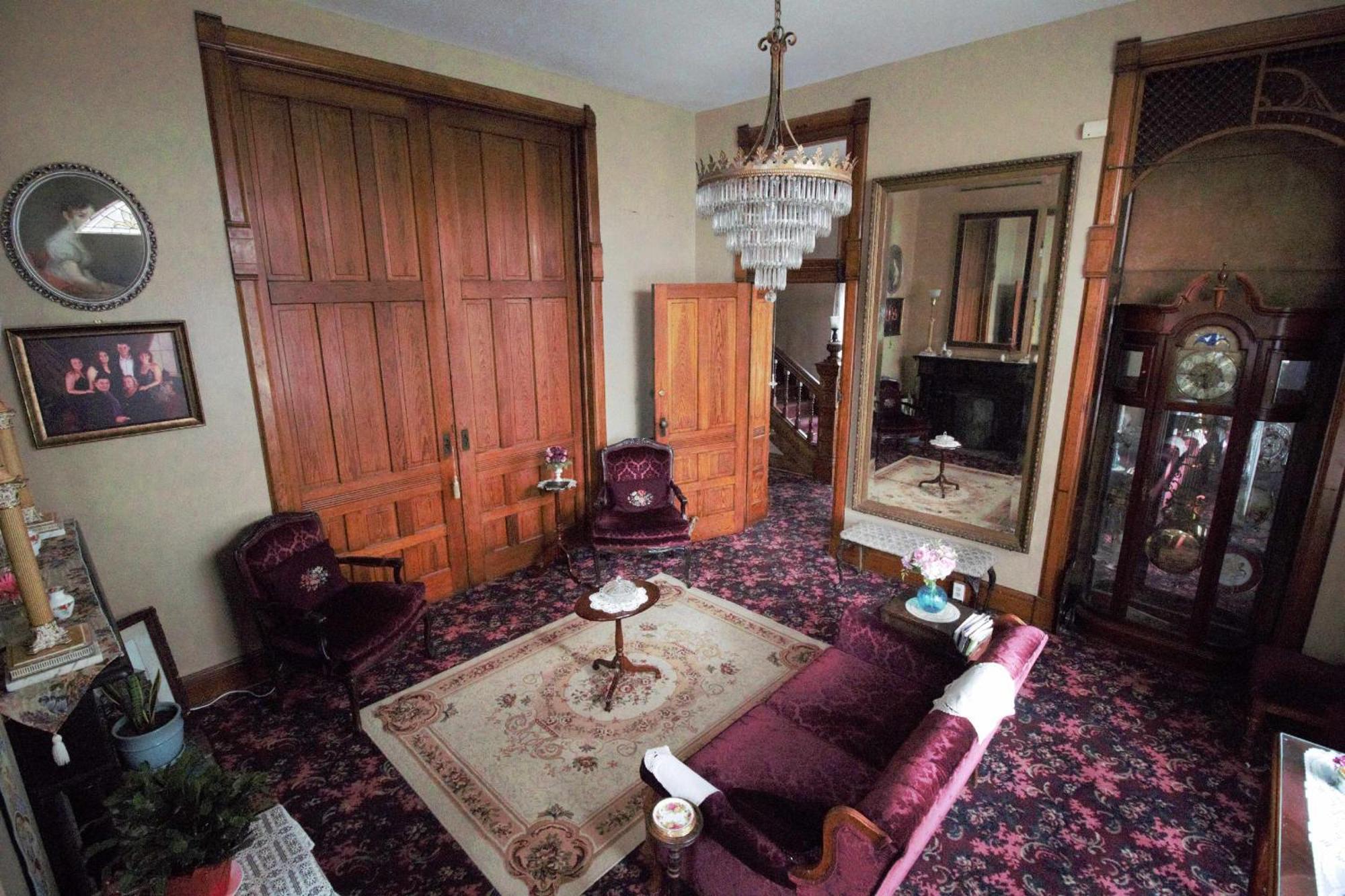 Mansion On The Mile B&B Ινδιανάπολη Εξωτερικό φωτογραφία